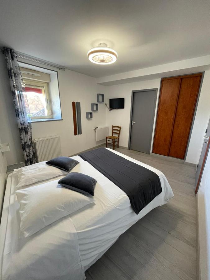 Hotel Sarl Macarena 2*