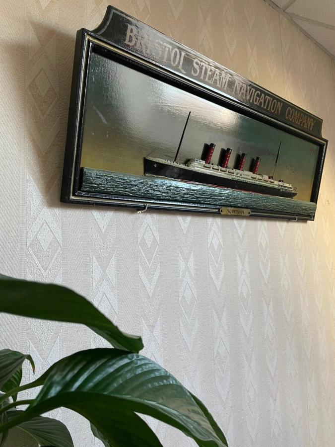 Hotel Sarl Macarena 2*
